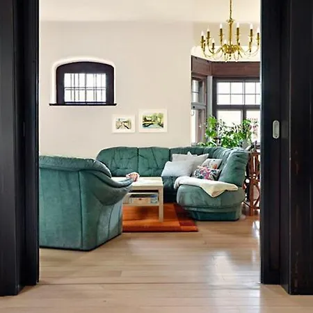 Im Musikerviertel راديبول